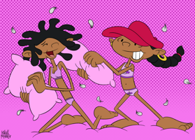Cree and Abigail Pillow Fight